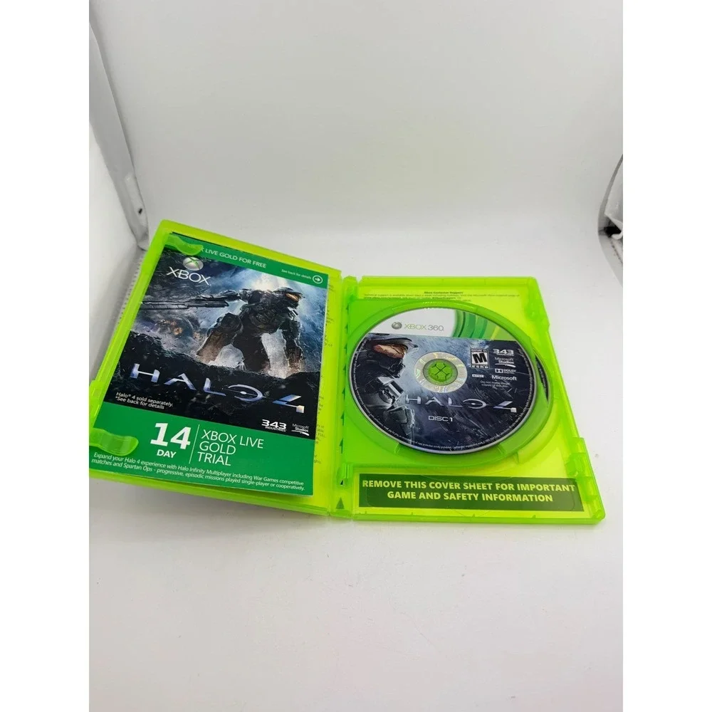 Halo 4 Microsoft Xbox 360 2012 First Person Shooter 2-Disc‎ Set Master Chief M